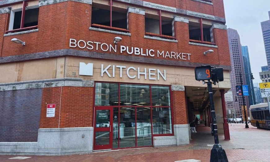 Image 3: Boston Freedom Trail History & Food Tour