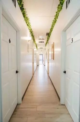 Couples 60-Minute Swedish or Deep Tissue Massage with Hot-Stone & More