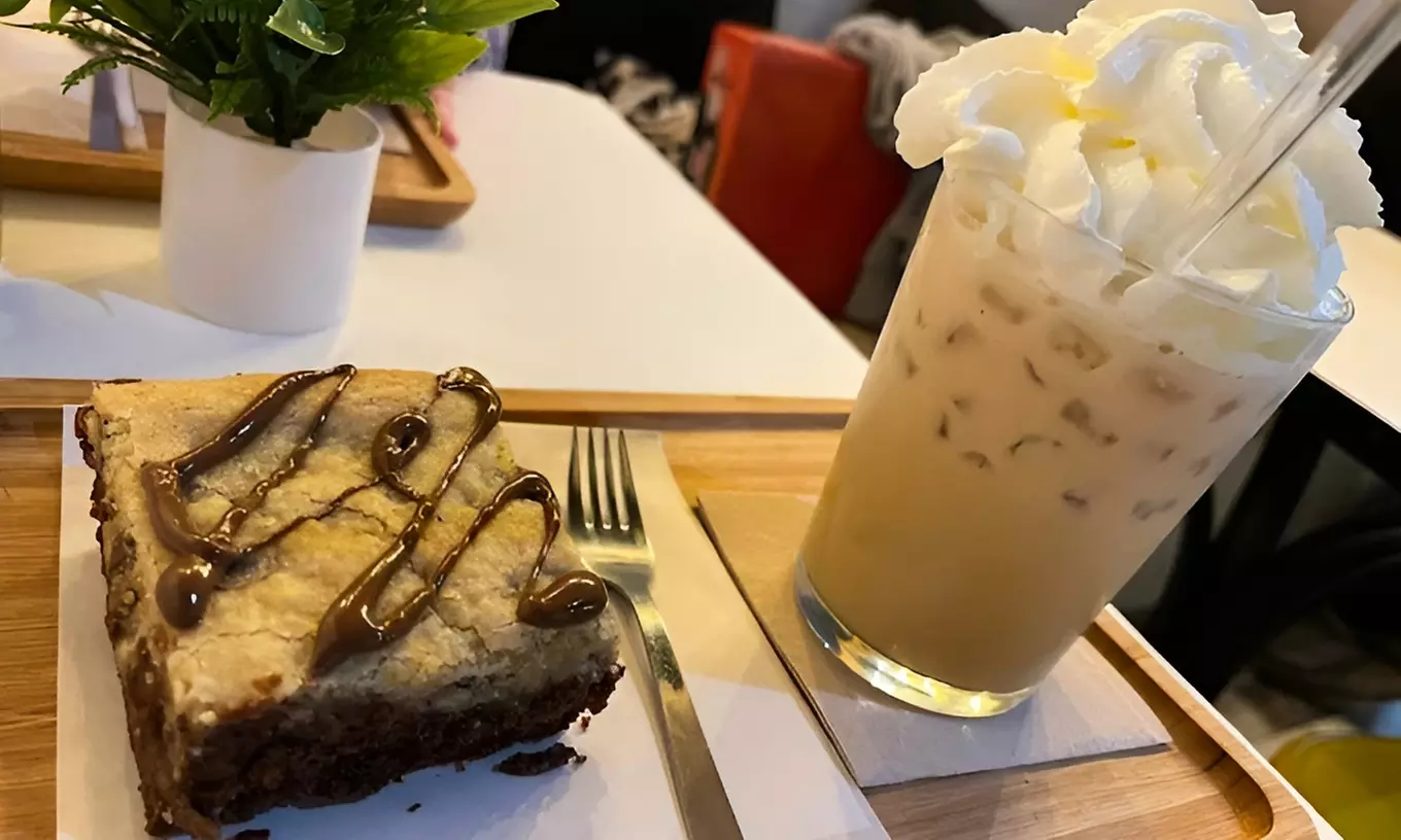 Brunch o merienda para 2 o 4, o caja de 6 o 12 cookies o rolls varios