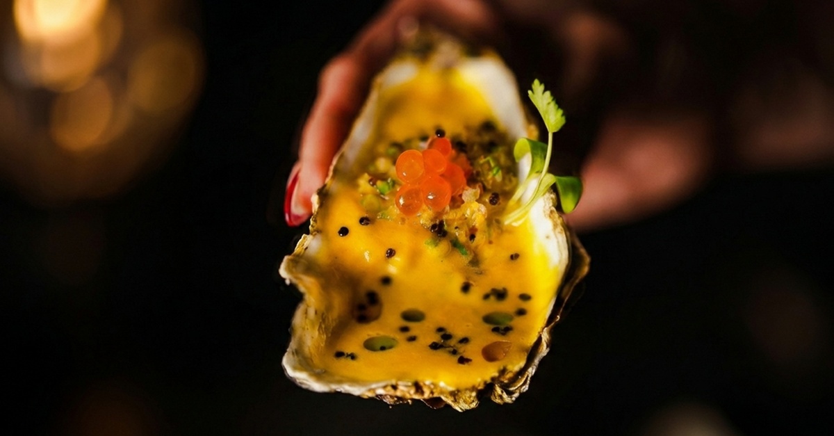 Menú omakase nikkei con maridaje de sakes para 2 o 4 personas en Madrid
