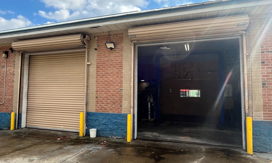 Image 5: Get a Full Synthetic Oil Change and Inspection