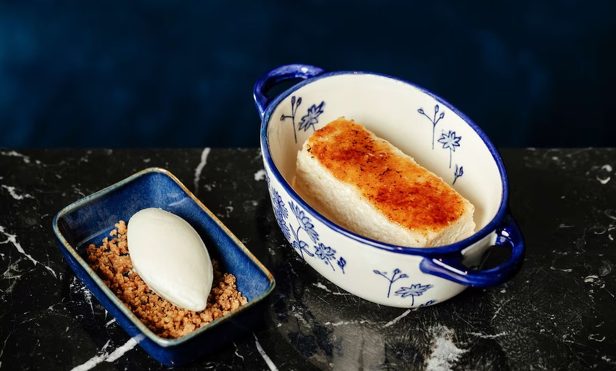 Image 4: Menú degustación Labur o Luze by Eneko Atxa, chef estrella Michelin 