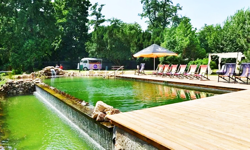 Image 8: Bei Prag: 2-3 Nächte für Zwei mit Frühstück, 1x Dinner & Wellness