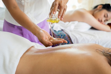 70 Minute Aromatherapy Massage - Beauty Mood Spa