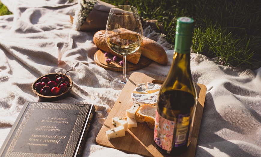 Image 19: Abruzzo: 1 o 2 notti con colazione o mezza pensione e Wine Spa 