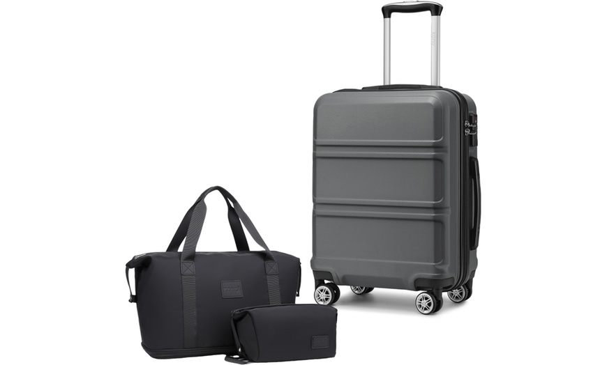 Image 16: Set de bagages 3 pièces : valise, sac de voyage et trousse de toilette