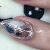 Image 2: Manicura, pedicura o manipedi con esmaltado normal o semipermanente