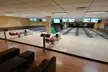 Spaß und Genuss in einem: 90 Min. Bowling inkl. 1 Pizza auf einer Bahn für bis zu 8 Personen (60% sparen) - Second Medium