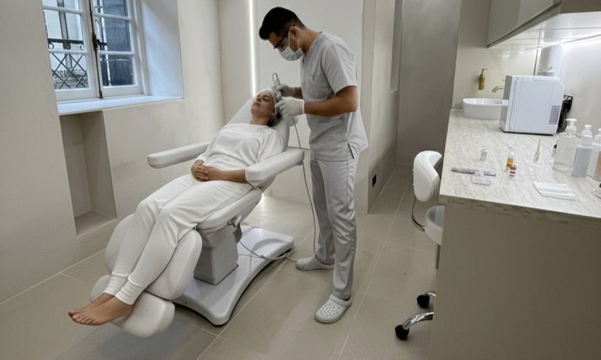 Medical Microneedling with Exosomes for Youthful Skin Renewal