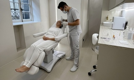 One Session - Medical Microneedling with Exomes - Diez Anti-Aging Aesthetics