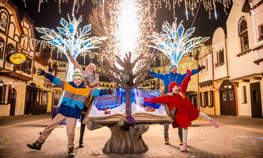 Image 1: Legendia – Śląskie Wesołe Miasteczko: bilety sezonowe Zima 25/26