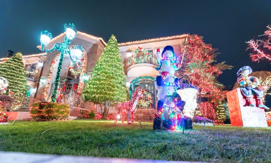 Image 7: 13% Off Dyker Heights Christmas Lights Bus Tour