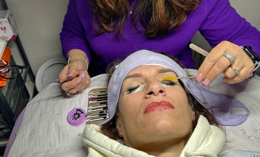 Image 3: Maquillage semi-permanent cils, sourcils, lèvres ou grain de beauté