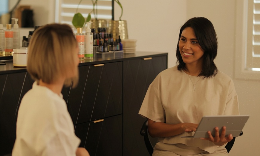 Image 2: 90-Min Swedish, Deep Tissue, Sports, Remedial or Aromatherapy Massage