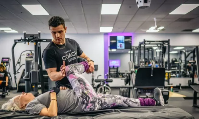 50-Minute Assisted or 25-Minute Targeted Assisted Stretching Session