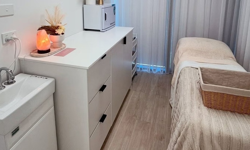 Image 3: Rejuvenate Skin with Signature or Hydradermabrasion Facials