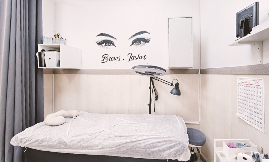 Image 6: Tratamiento con presoterapia y masaje para 1: 4 u 8 sesiones