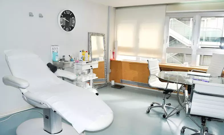 2 o 4 sesiones de masaje drenaje linfático con cavitación para 1