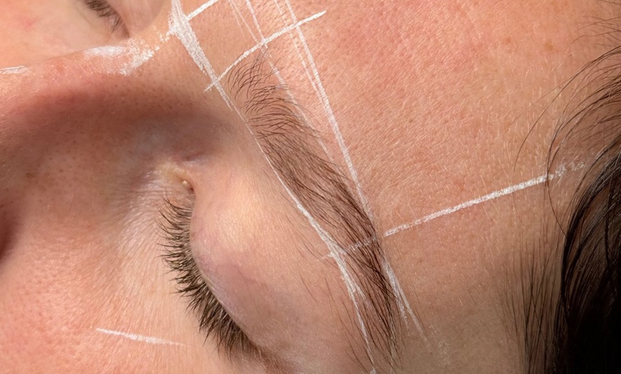 Image 3: Transform Your Look: 1 or 3 Eyebrow Wax and Tint with Mapping Sessions