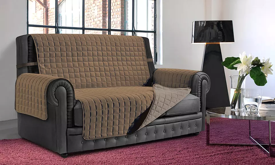 Housse de canapé matelassée anti-taches