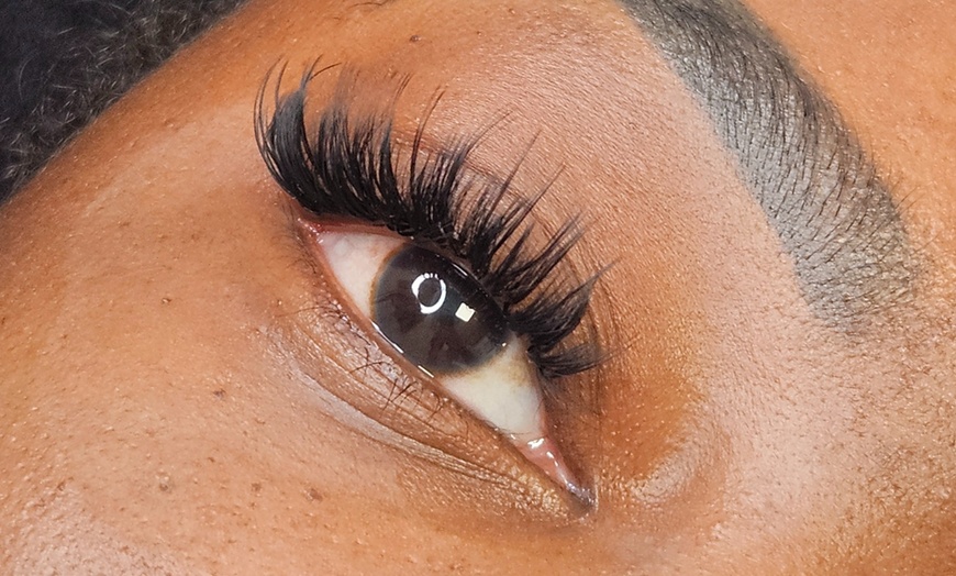 Image 1: Fluffy Volume, Light Volume, Hybrid, Classic Full Set – Long Lashes