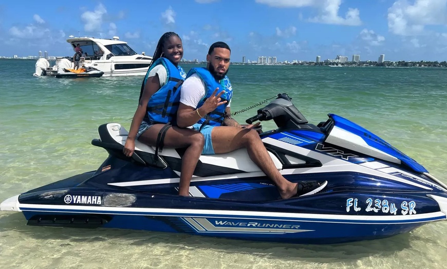 Image 1: Exciting Jetski and Boat Ride Experience for 1 or 2