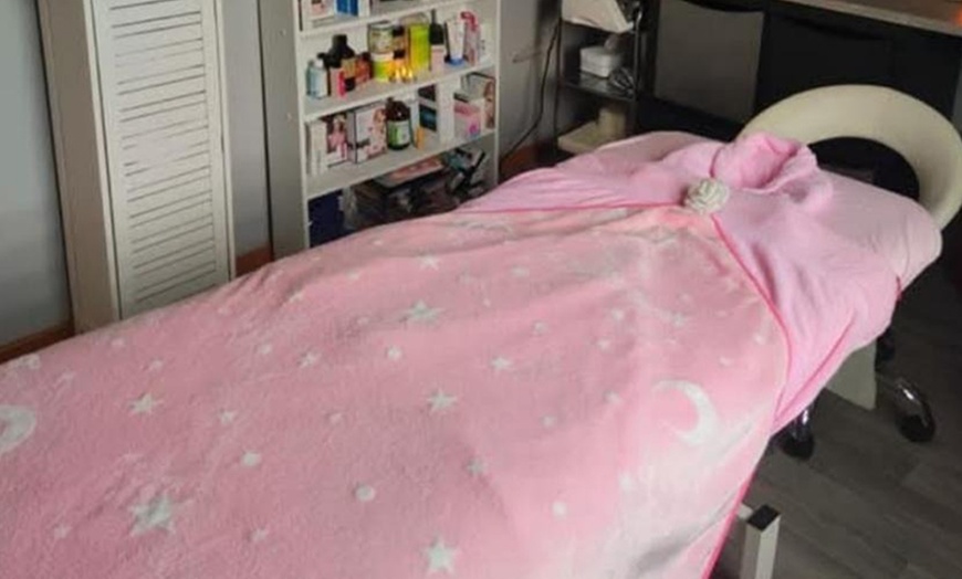 Image 2: Extensions des cils avec méthode cil à cil ou volume russe 