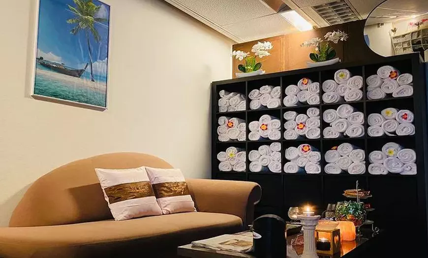 Image 3: Ontspan met een (duo) deep tissue aromatherapie massage