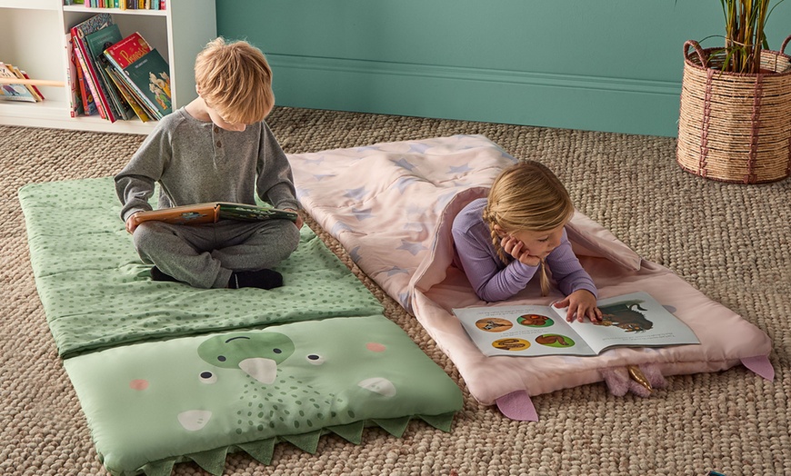 Image 1: Silentnight Kids Sleepover Bag