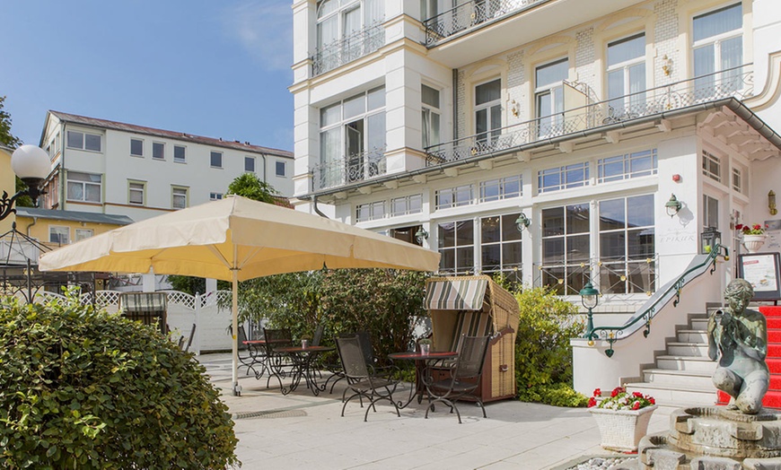 Image 2: Usedom: Doppelzimmer mit Frühstück und zusätzlichen Annehmlichkeiten