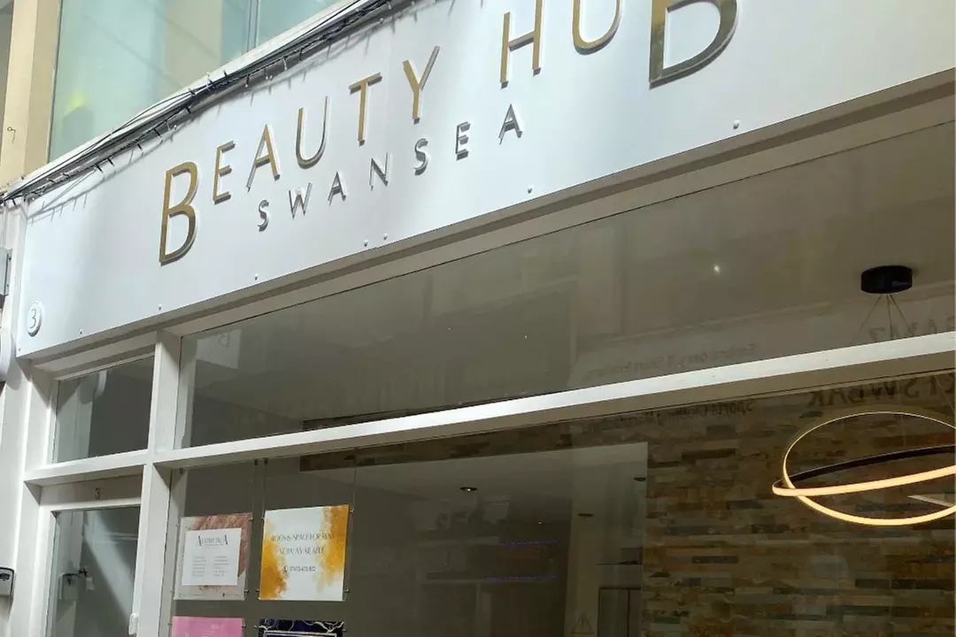 HydraFacial Treatments at Kalology