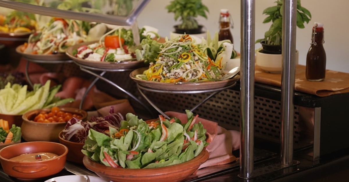 Savor 4* Buffet Lunch Or Dinner For A Kid, Or One, Two, Or Four Adults Savor 4* Buffet Lunch Or Dinner For A Kid, Or One, Two, Or Four Adults