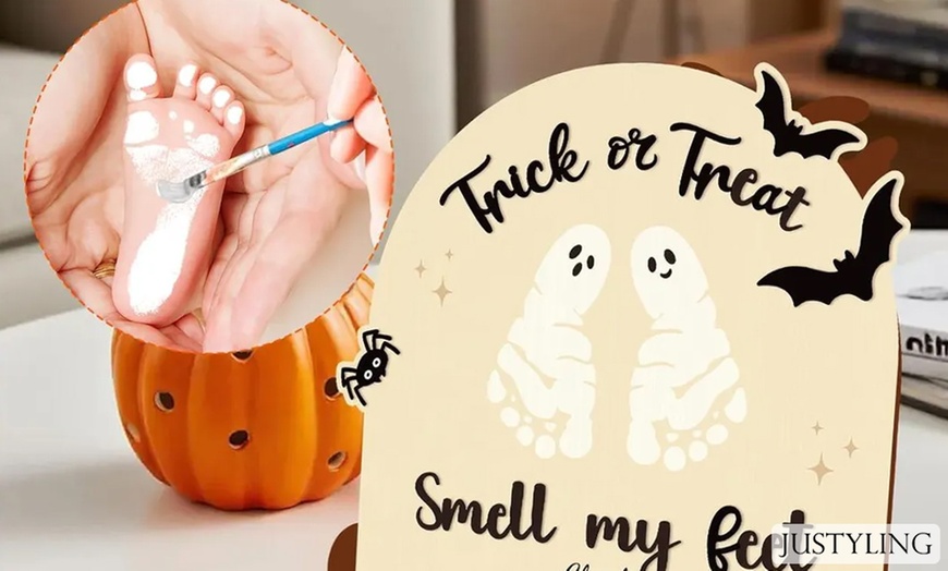 Image 8: Gepersonaliseerde houten Halloween familie decoratie met namen