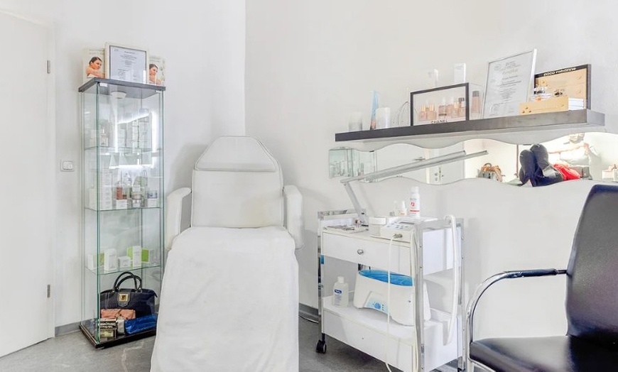 Image 3: Permanent Make-up für Augenbrauen