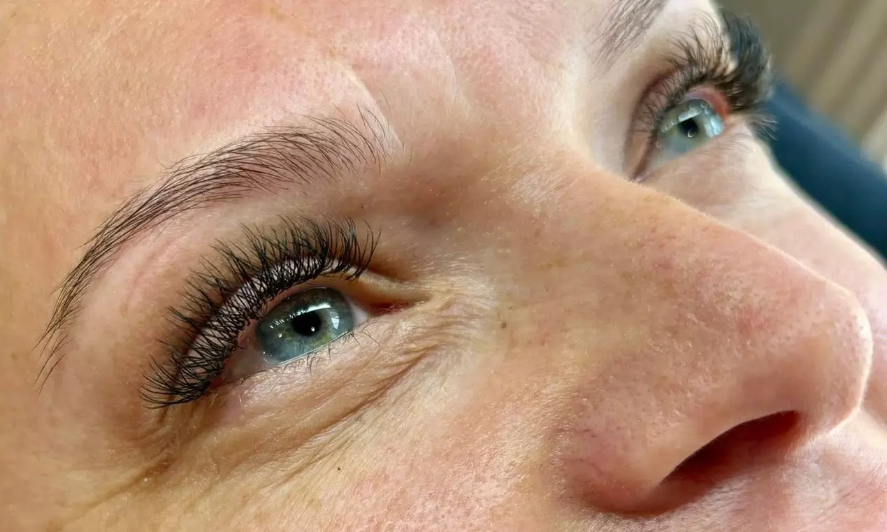 Get a Full Set of Eyelash Extensions Any Style or Lash Lift & Tint