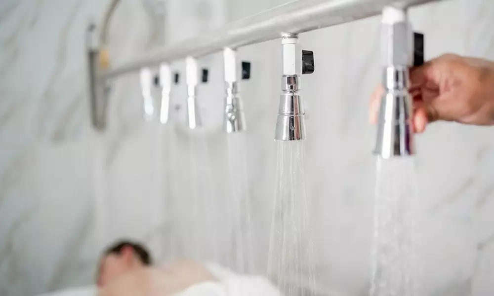 Luxury Pampering: Swedish Massage, Glow Facial & Head Therapy