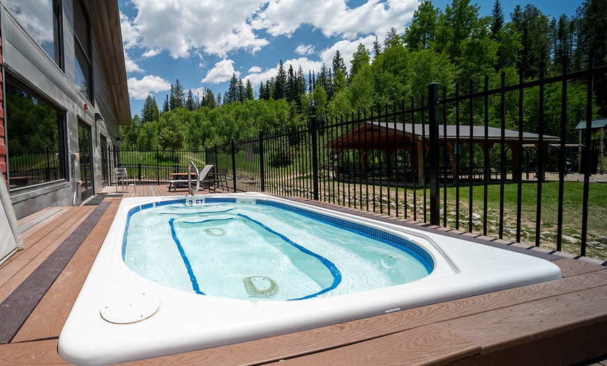 Image 15: Condo Resort in Winter Park with Private Hot Tubs & Mountain Views