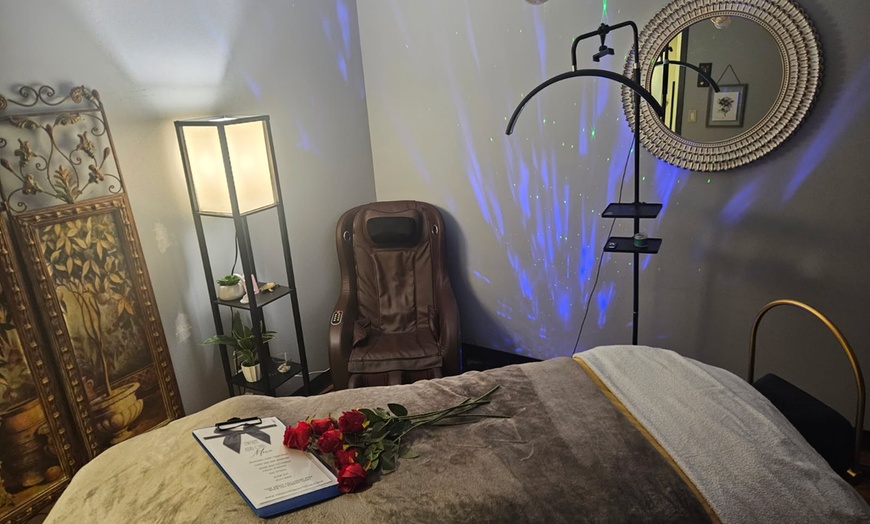 Image 3: Relaxing Head Spa: 45 or 60-Min with Scalp Massage & Steam
