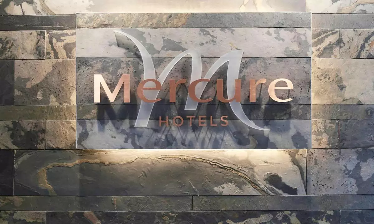 Cardiff: 4* Classic Double or Twin Room with Breakfast & Late CheckOut