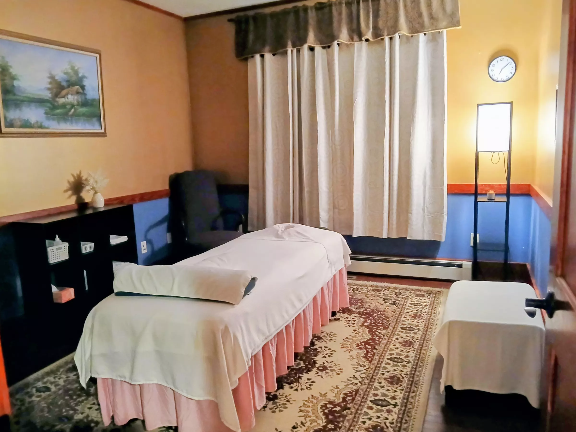 Couples 60 or 90-Minute Swedish, Hot Stone, or Deep-Tisse Massage