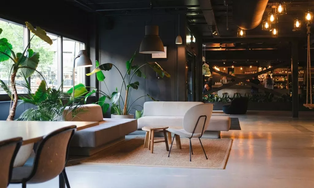 London: Waterfront Floating Hotel Stay for 2