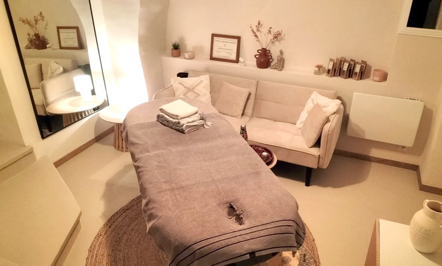 Image 2: Massage sur mesure de 30 min ou massage Ayurvédique Abyangha d'1h