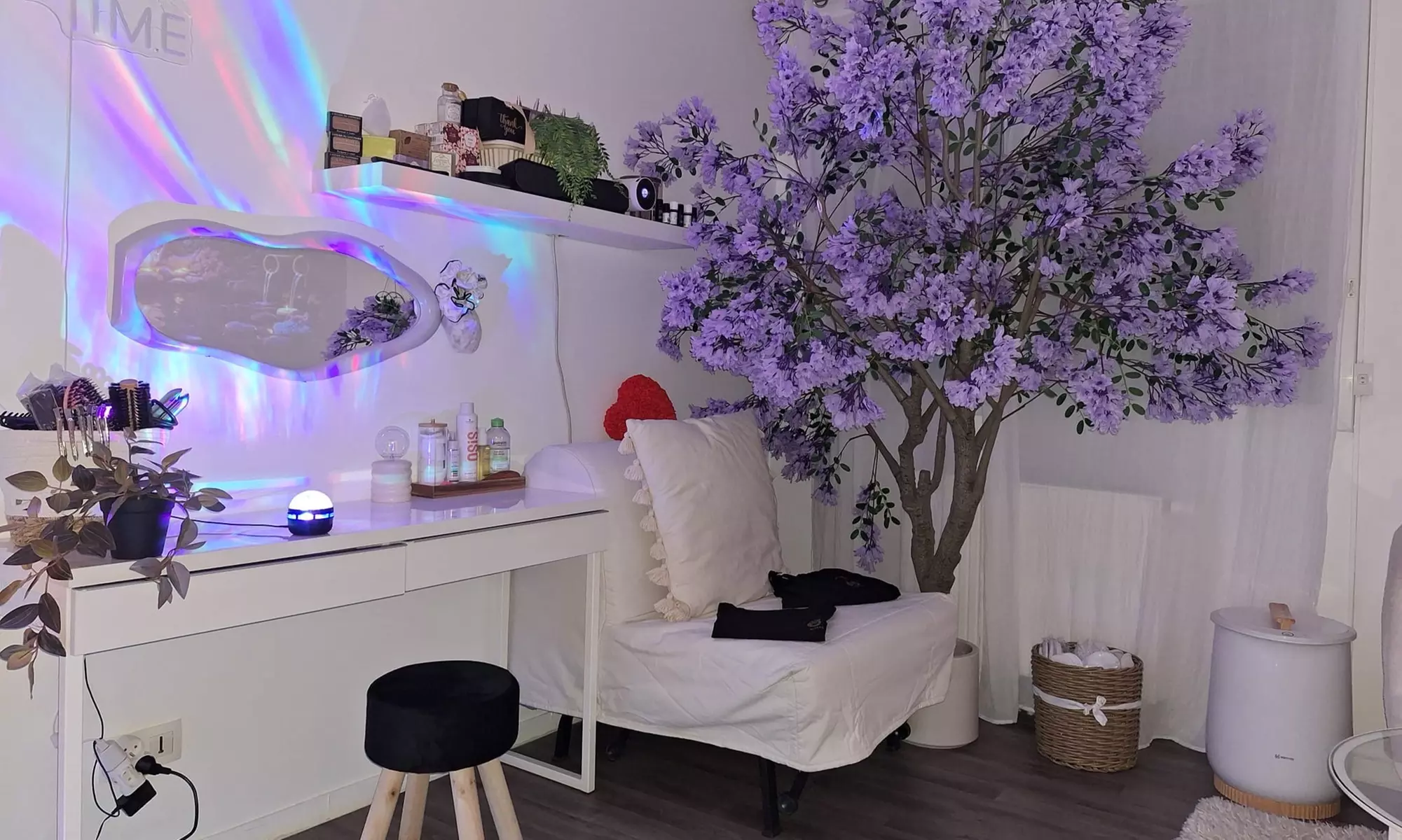 Head spa relaxant avec modelage facial et soin profond
