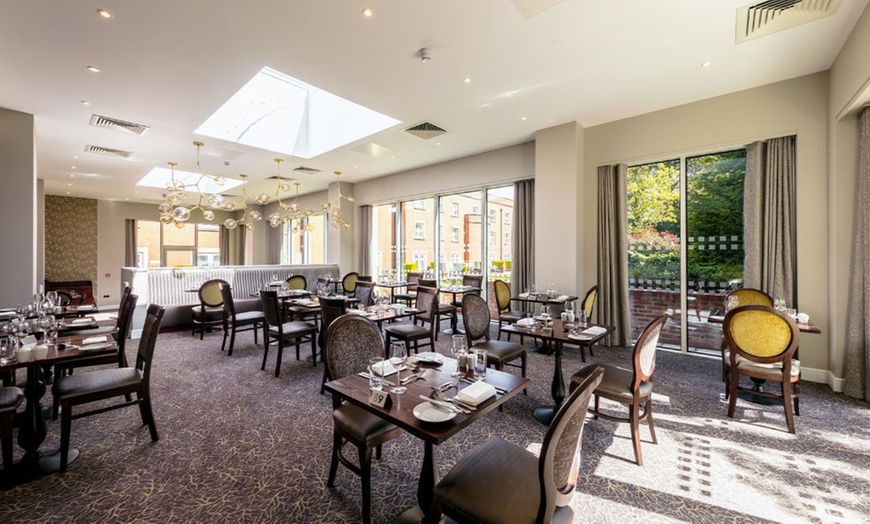 Image 10: Up to 4 People: Sparkling - Afternoon Tea w/ Prosecco & Grounds Entry 