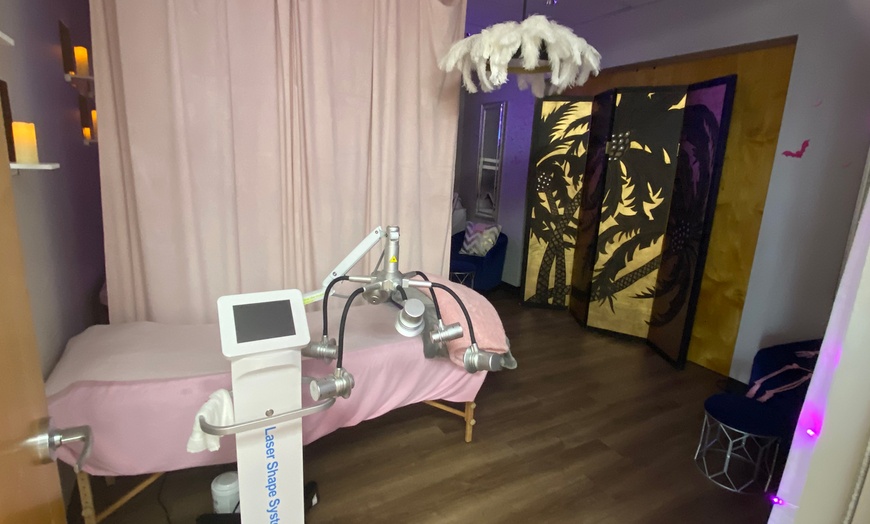 Image 2: Feel Recharged with One, Three or Five 45-Min Infrared Sauna Sessions
