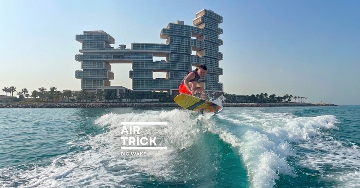 Dubai Wakesurf: Shared Or Private Boat Experience Dubai Wakesurf: Shared Or Private Boat Experience