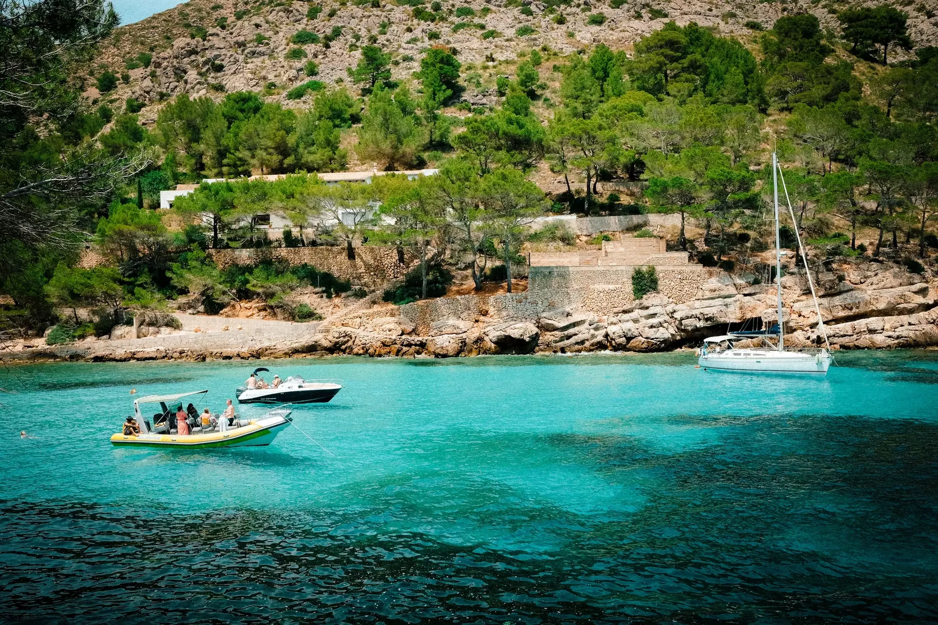 ✈ Mallorca by Road: 7-Day Must-See Spots with Air & Hotel from Worldee