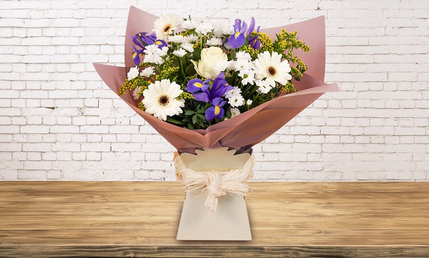Image 6: 25% off Flowers & Plants for Someone Special from Fleur De Luxe