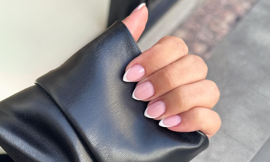 Image 9: Get a Shellac Manicure or/and Pedicure for a Flawless Look