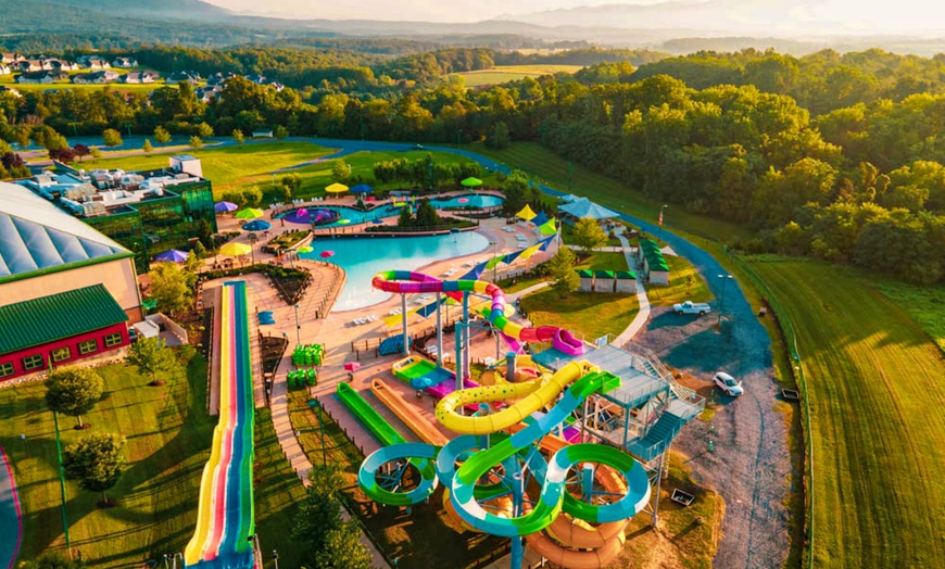 Image 6: Virginia Mountain Resort with Waterpark and Ski
